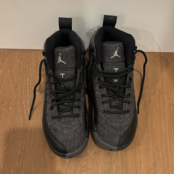 Charcoal grey felt and black leather Jordan’s Never worn! - Picture 2 of 5
